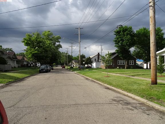 4th image of 2328 S 4th St