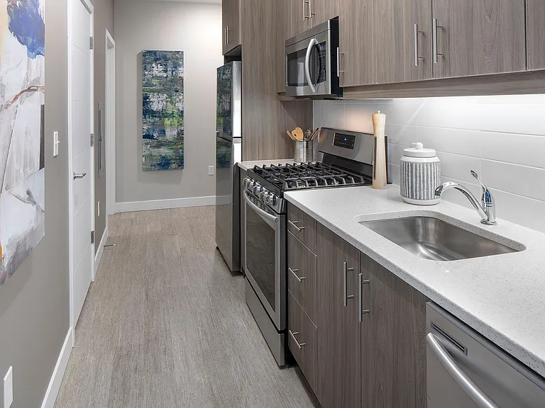 Division Terrace Apartments — Photo 1