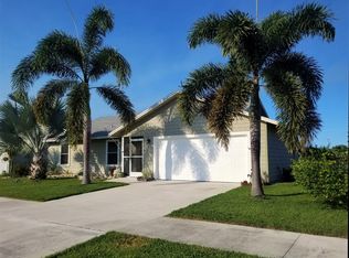 6735 SE Silverbell Ave, Stuart, FL 34997