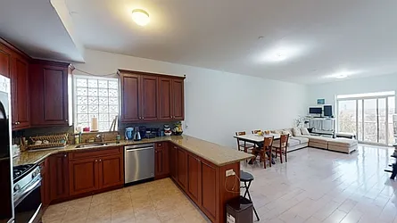 Sold by High Class Realty SB LLC