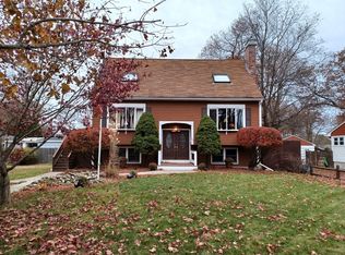 43 Wilson Rd, Tewksbury, MA 01876