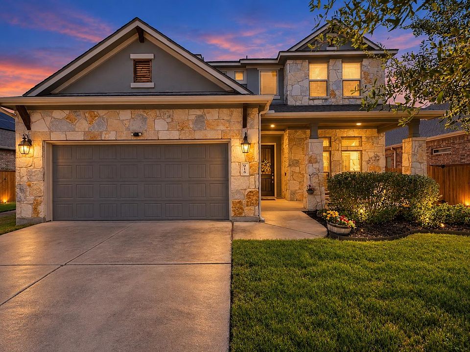 1st image of 916 Isaias Dr