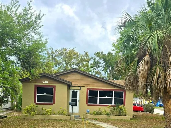 746 38th Ave S, Saint Petersburg, FL 33705