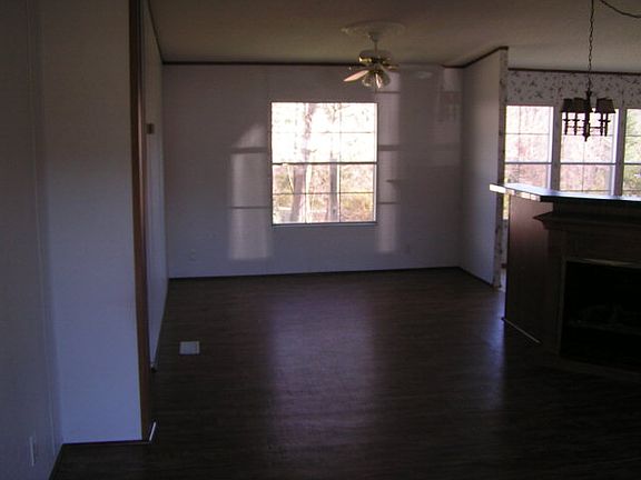 2nd image of 97 Wallace Cir