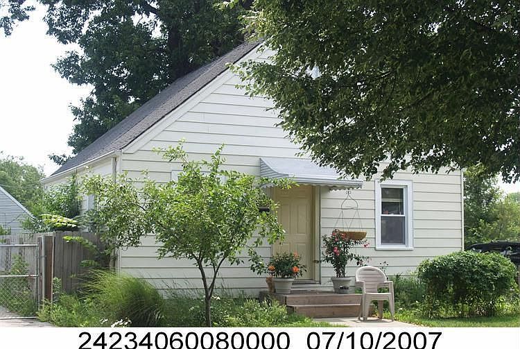 2nd image of 11657 S Central Ave