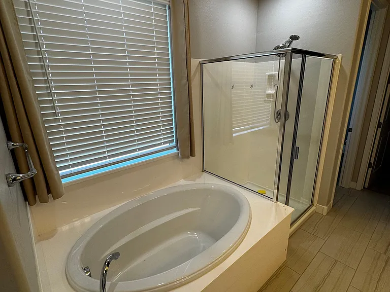 648 W Winchester Dr — Photo 26