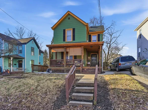 4719 Castle Pl, Cincinnati, OH 45227