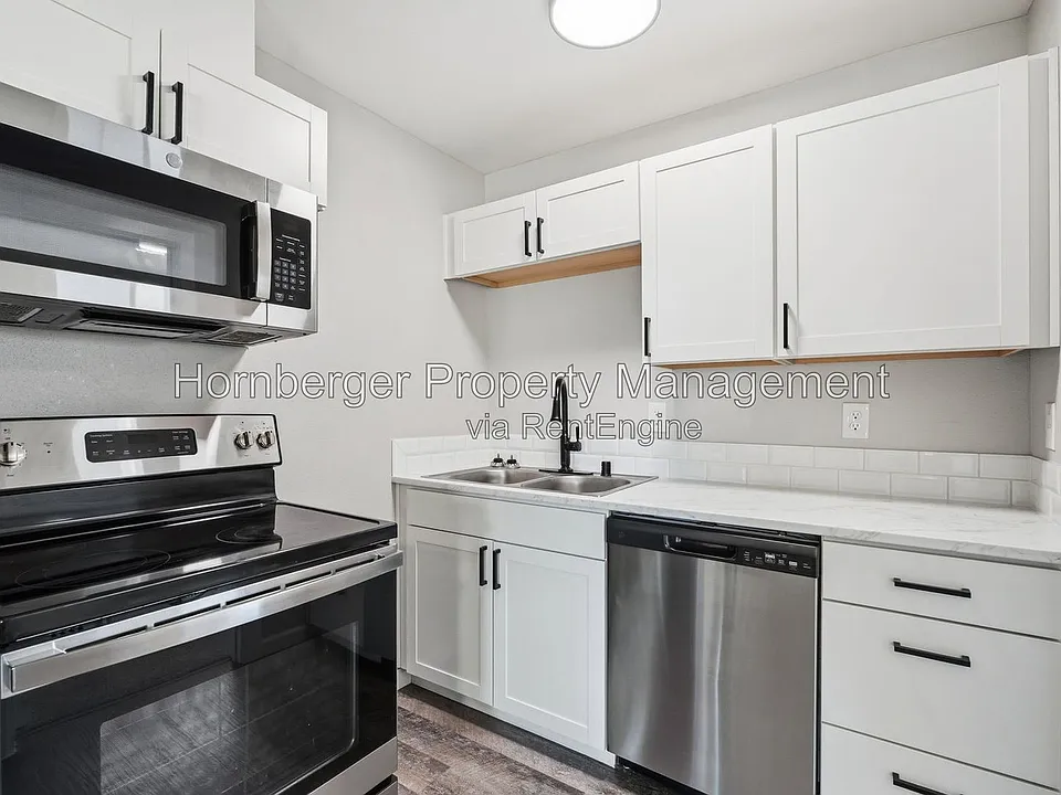 205 S Elizabeth Rd #5