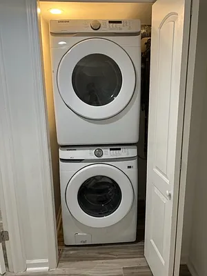 Rented by Heights Realty Advisors | media 8