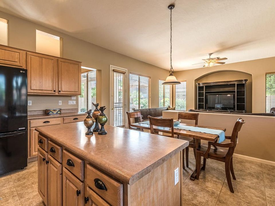 1st image of 6833 W Sonnet Dr