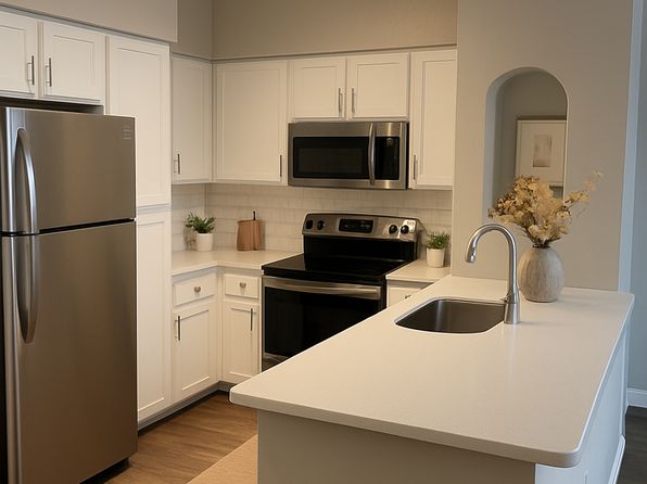 3780 NW 24th Blvd #3206