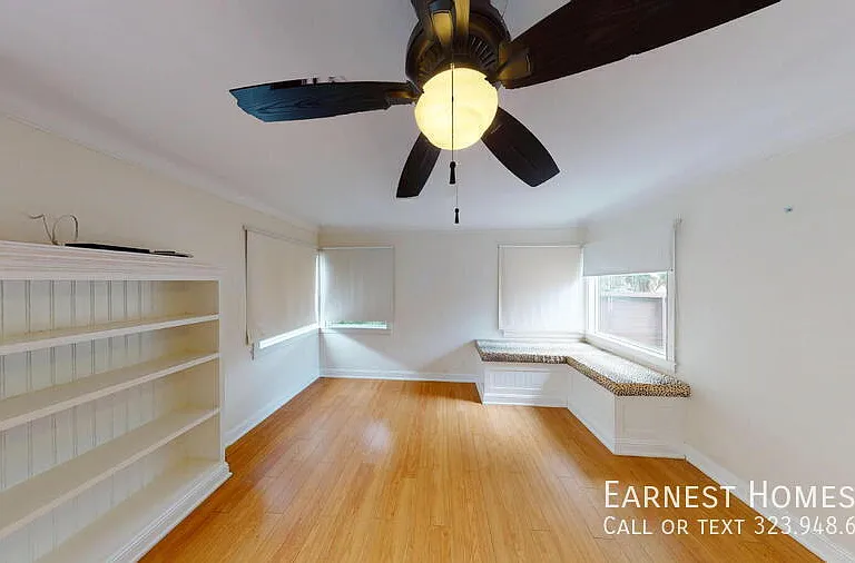 2577 S Bundy Dr — Photo 17