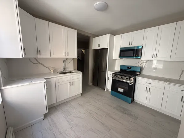 65 Hopkins Avenue image 1 of 12
