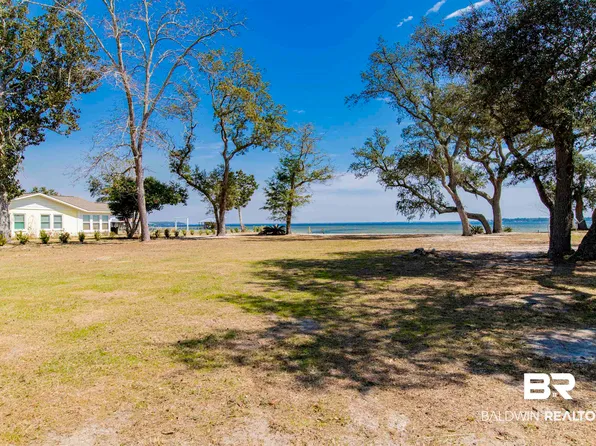 6742 Shore Dr, Perdido Beach, AL 36530