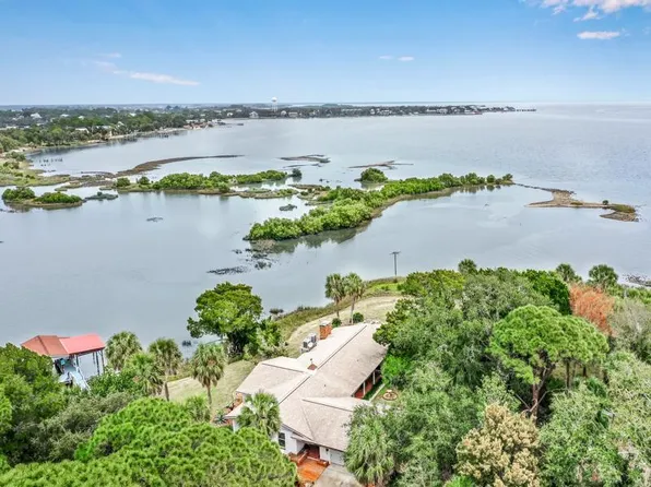 16811 SW 136th Pl, Cedar Key, FL 32625