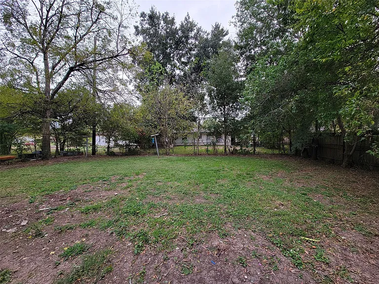 5242 Keystone St — Photo 26