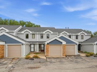 3040 Shields Dr APT 104, Eagan, MN 55121