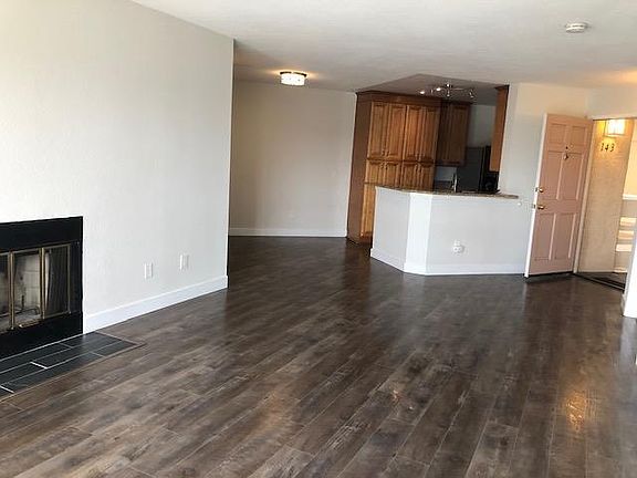 3rd image of 7087 Camino Degrazia Unit 143
