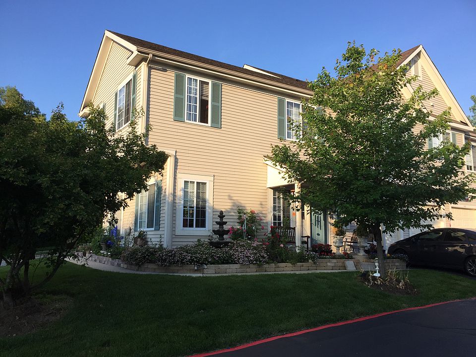 1st image of 642 Windsor Dr