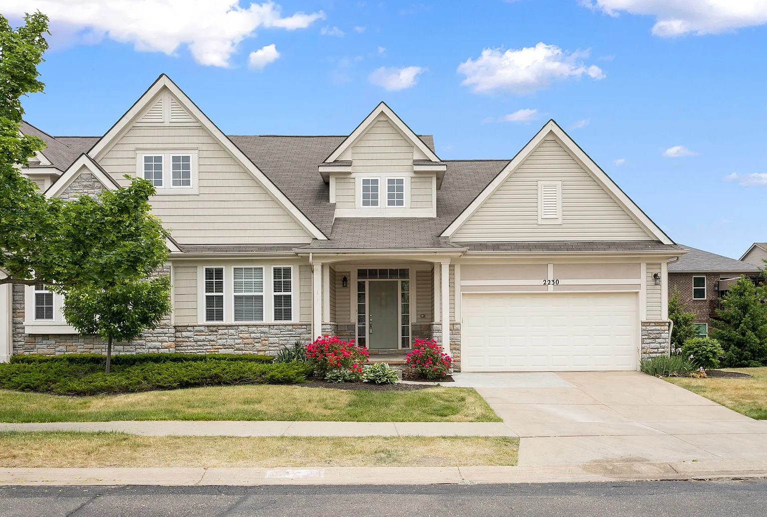 2230 Palmetto photo 1