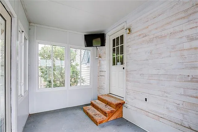 9602 Red Church Ln — Photo 17