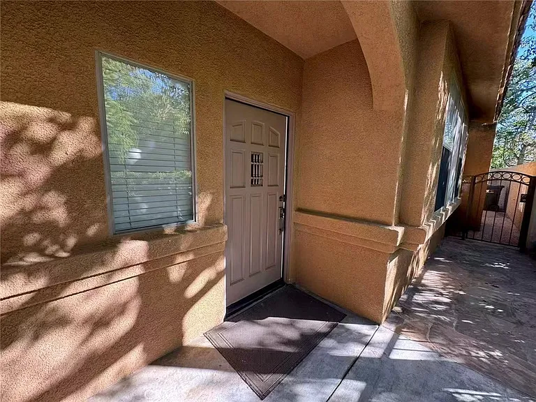 14130 Shoreline Dr #B — Photo 4
