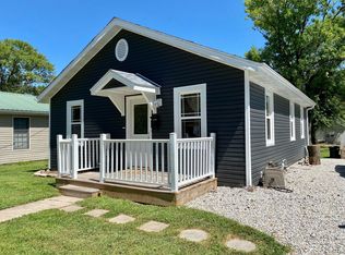1416 N Olive St, Mexico, MO 65265