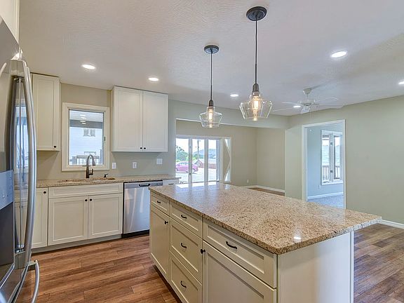5th image of 4 Kissee Ave #2