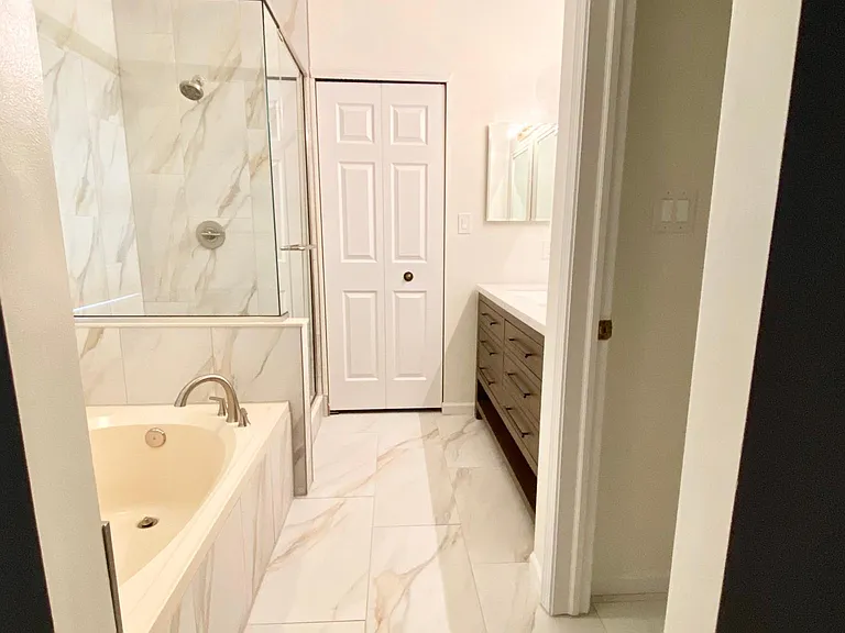 6842 Cherry Blossom East Dr — Photo 10