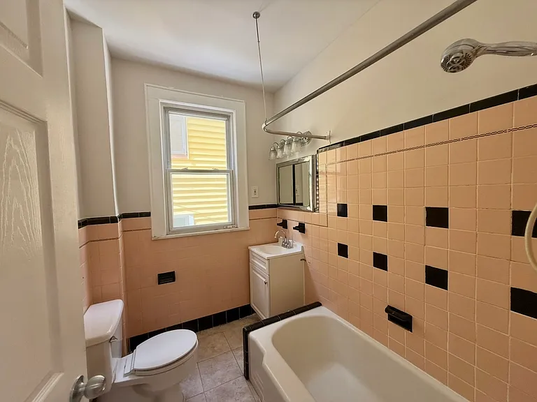 308 Davis Ave #1 — Photo 10