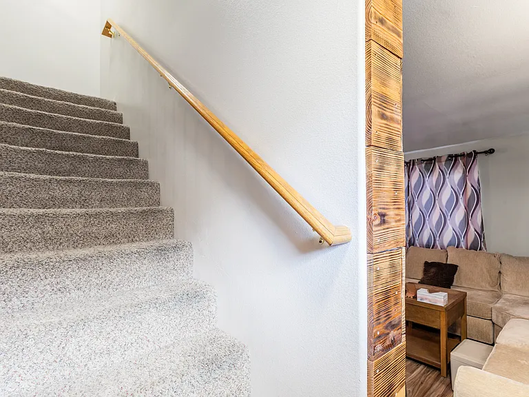 1439 Ross St — Photo 13