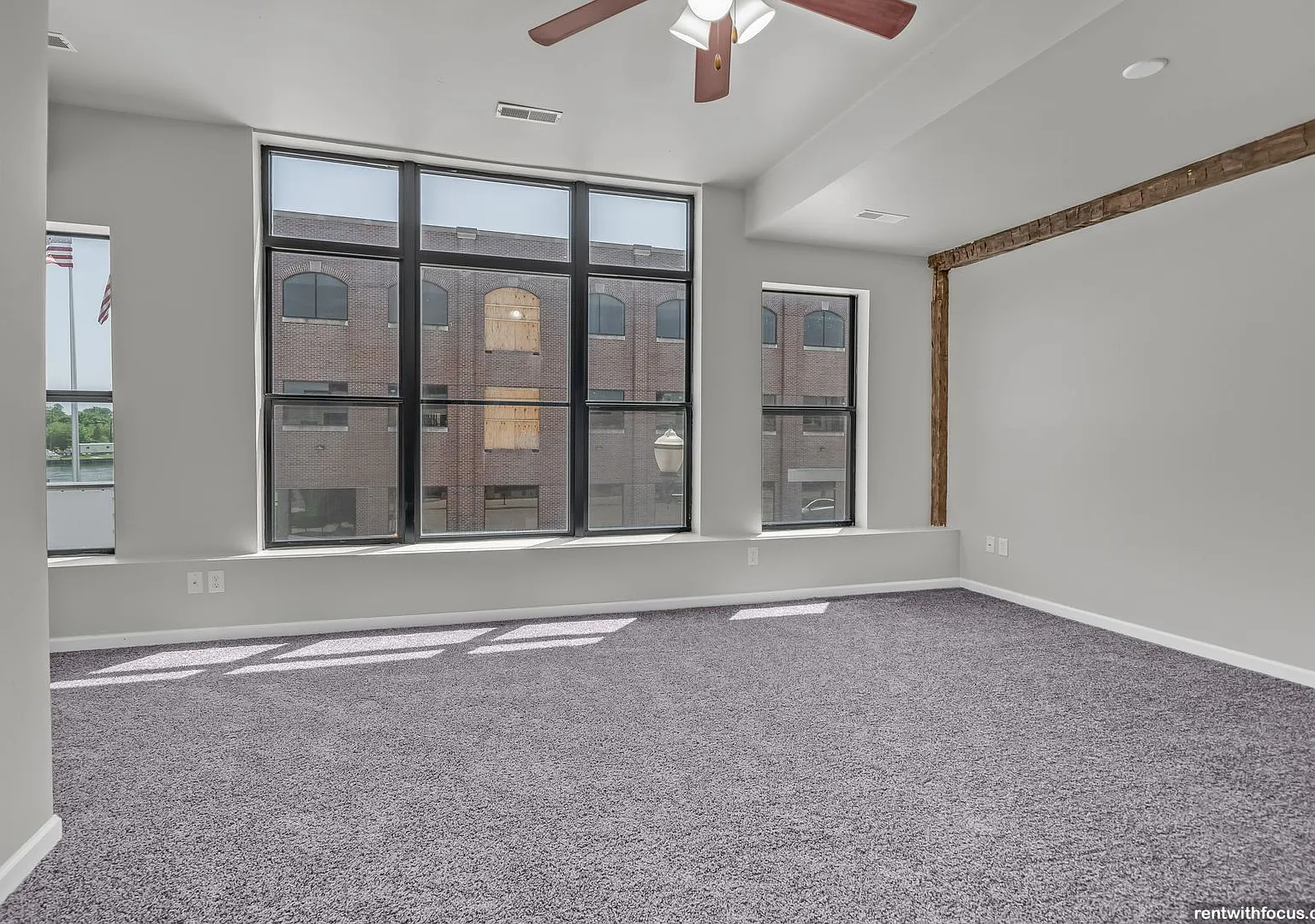 230 Main Street — Photo 3