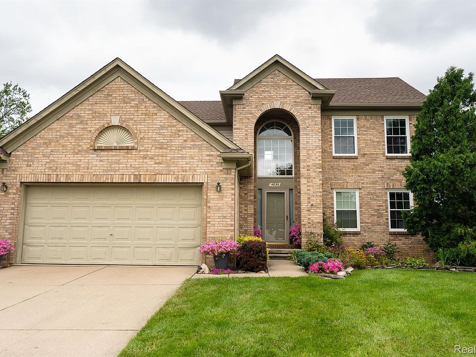 1st image of 4839 Sycamore Dr