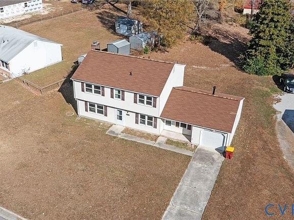 3rd image of 3363 Oakwood Cir