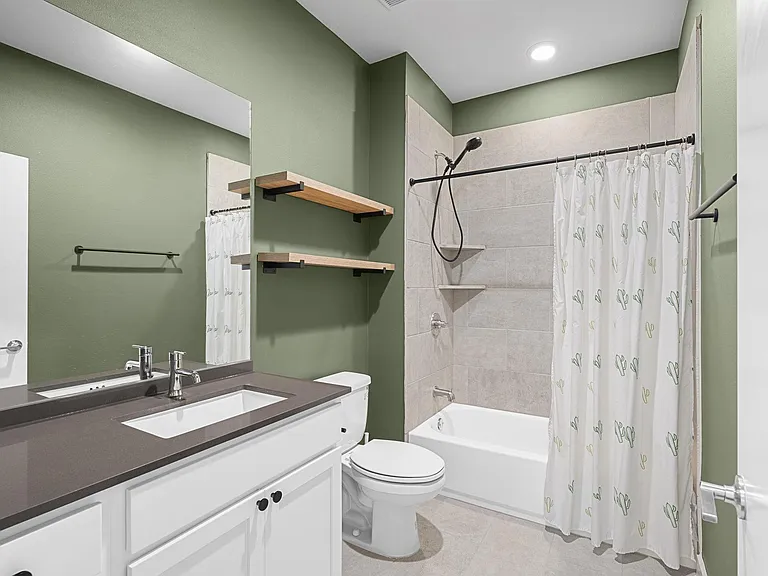 705 N Bluff Dr #6 — Photo 15