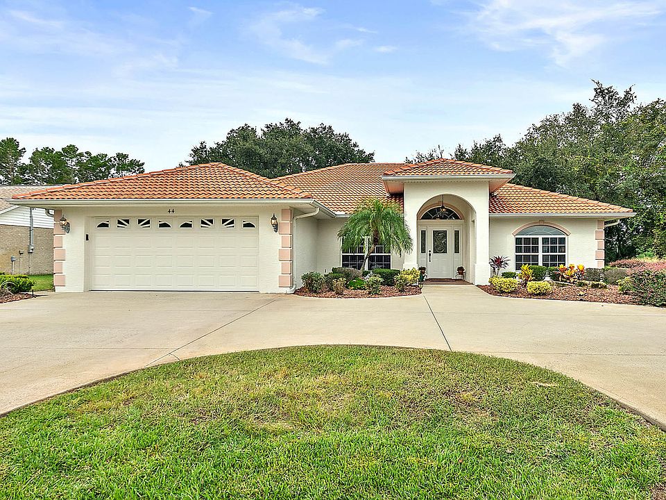 1st image of 44 Faircastle Ln