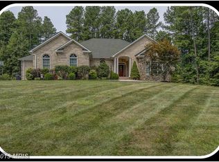 17 Beaver Ridge Rd, Stafford, VA 22556