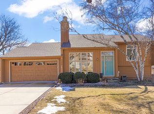 3309 Creekside Ct, Woodridge, IL