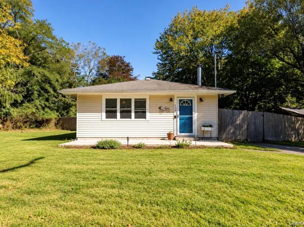 109 Dogwood Road, Mastic Beach, NY 11951