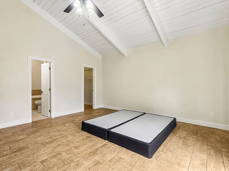 2731 S Parkview Dr #1 — Photo 31