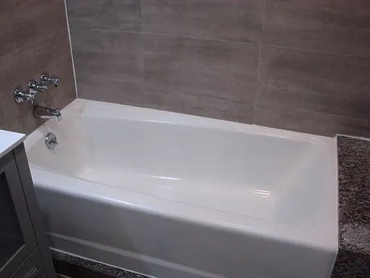 Rented by ABCO Commercial Properties, LLC | media 37