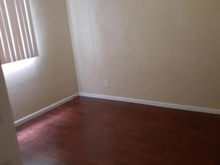 7516 Anna Ave — Photo 10