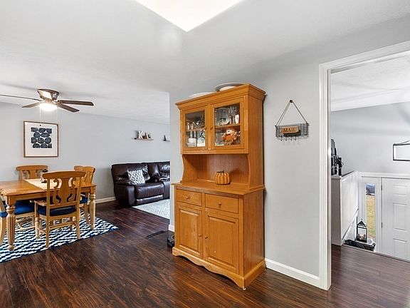 5th image of 27 Ponderosa Dr