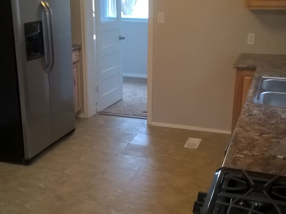 2nd image of 1110 Walnut St