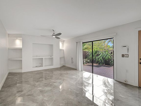 4th image of 3100 Spanish Wells Dr #1-D
