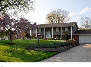 231 Ridge Rd, Mogadore, OH 44260