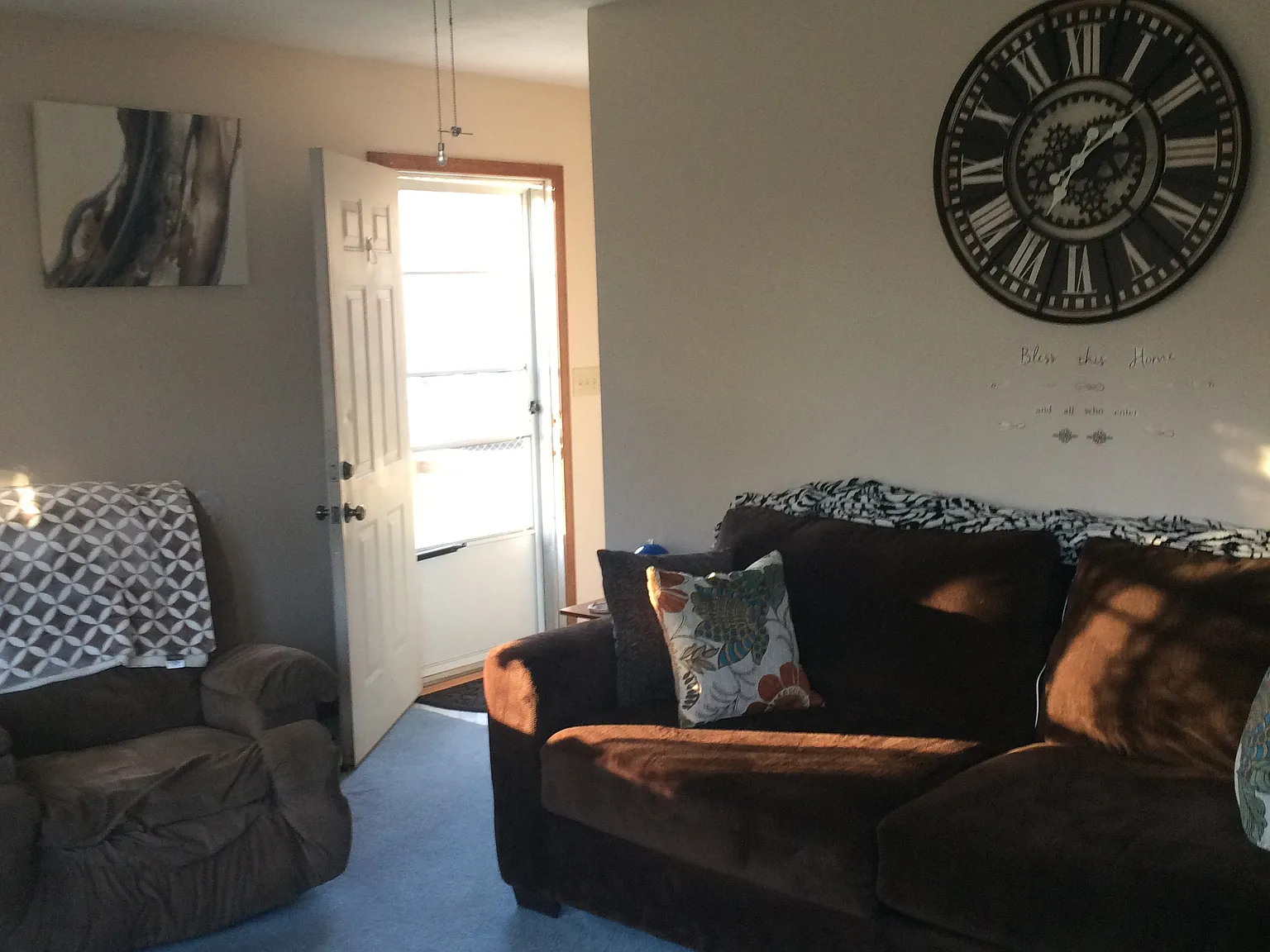 3 bed, 1820 sqft, $1,800 — Photo 3