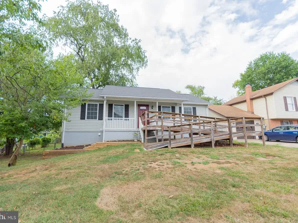 145 Fulton Ave, Charles Town, WV 25414