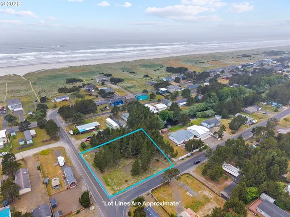 29507 I St, Ocean Park, WA 98640