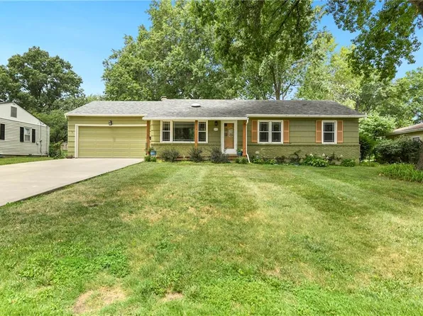 9900 E 77th St, Raytown, MO 64138